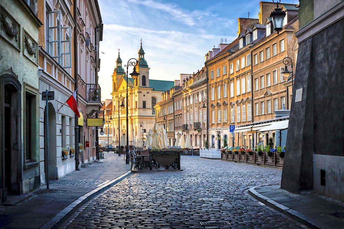 Апартаменты Four Seasons Old Town - Winter Варшава Экстерьер фото